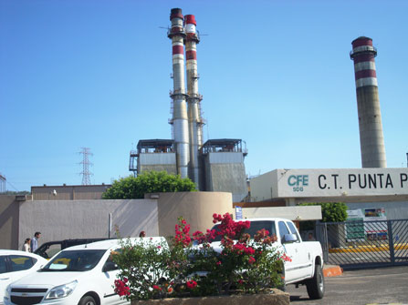 Foto de un central electro de la CFE en La Paz, Baja California Sur